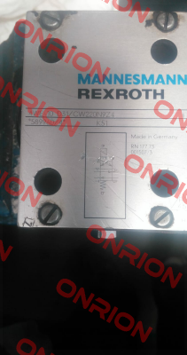 589960/4* - 4 WE 10 D31/CW220N9Z4 same as P/N: R900589960 Type: 4WE 10 D3X/CW230N9Z4  Rexroth